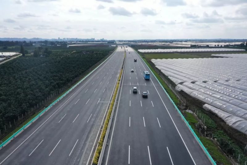 四川省成都至乐山高速公路扩容建设青龙场至眉山试验段