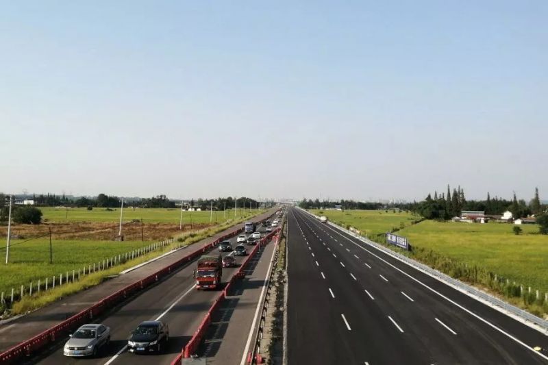 四川省成都至乐山高速公路扩容建设青龙场至眉山试验段